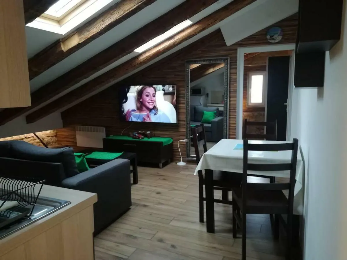 Apartamento Lukadora Pula 0*,