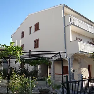  Apartament Mira